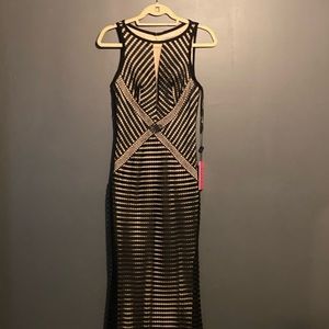 Jovani NWT Beautiful Sleveless Black Lace Gown